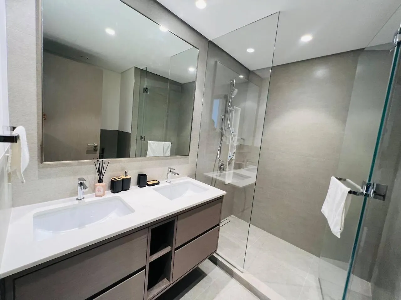 Prestige 2Br Apartment Direct Burj Khalifa & Fountain View Dubai