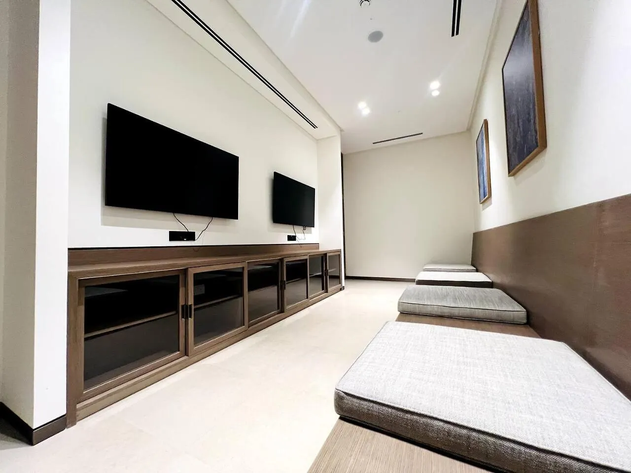 Prestige 2Br Apartment Direct Burj Khalifa & Fountain View Dubai United Arab Emirates